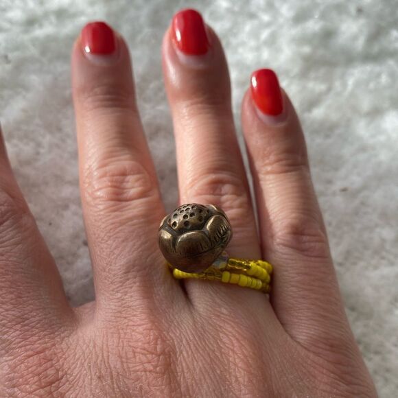 Yellow Beaded Ring with Brass Color Flower Detail - Picture 2 of 6